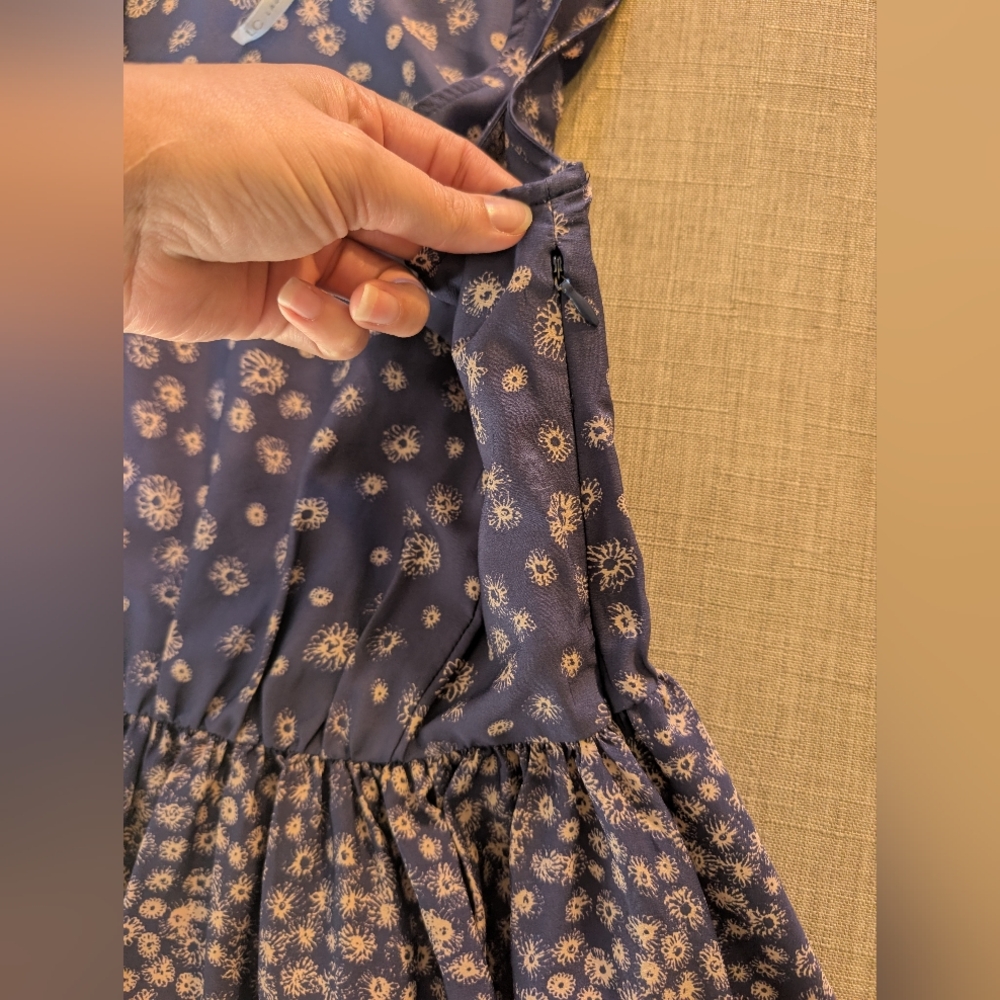 Lauren Conrad Women's Dress sz 6 - Picture 3 of 4